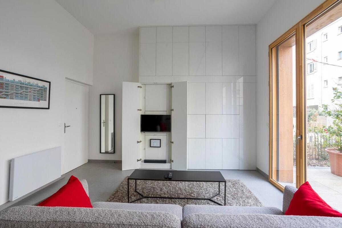 Modern Loft In Paris Montreuil Lejlighed Montreuil  Eksteriør billede