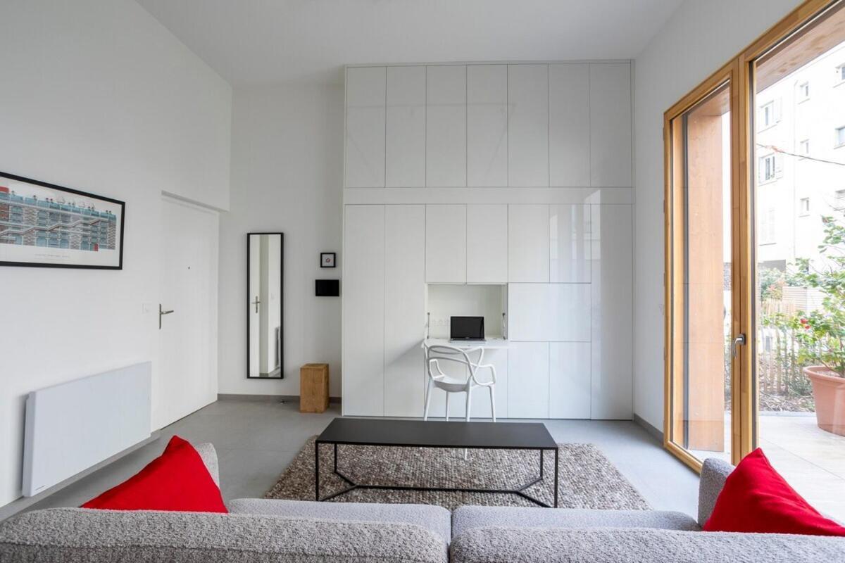 Modern Loft In Paris Montreuil Lejlighed Montreuil  Eksteriør billede